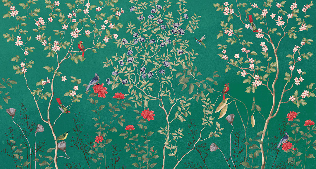Carta da parati cineseria con rami di albero, fiori e uccelli sullo sfondo verde