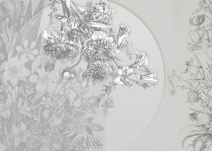 Carta da parati asimmetrico con teneri fiori grigi e geometrici